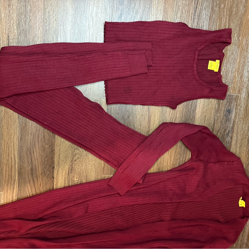 Burgundy Ribbed Knit Set - Picture 6 of 7